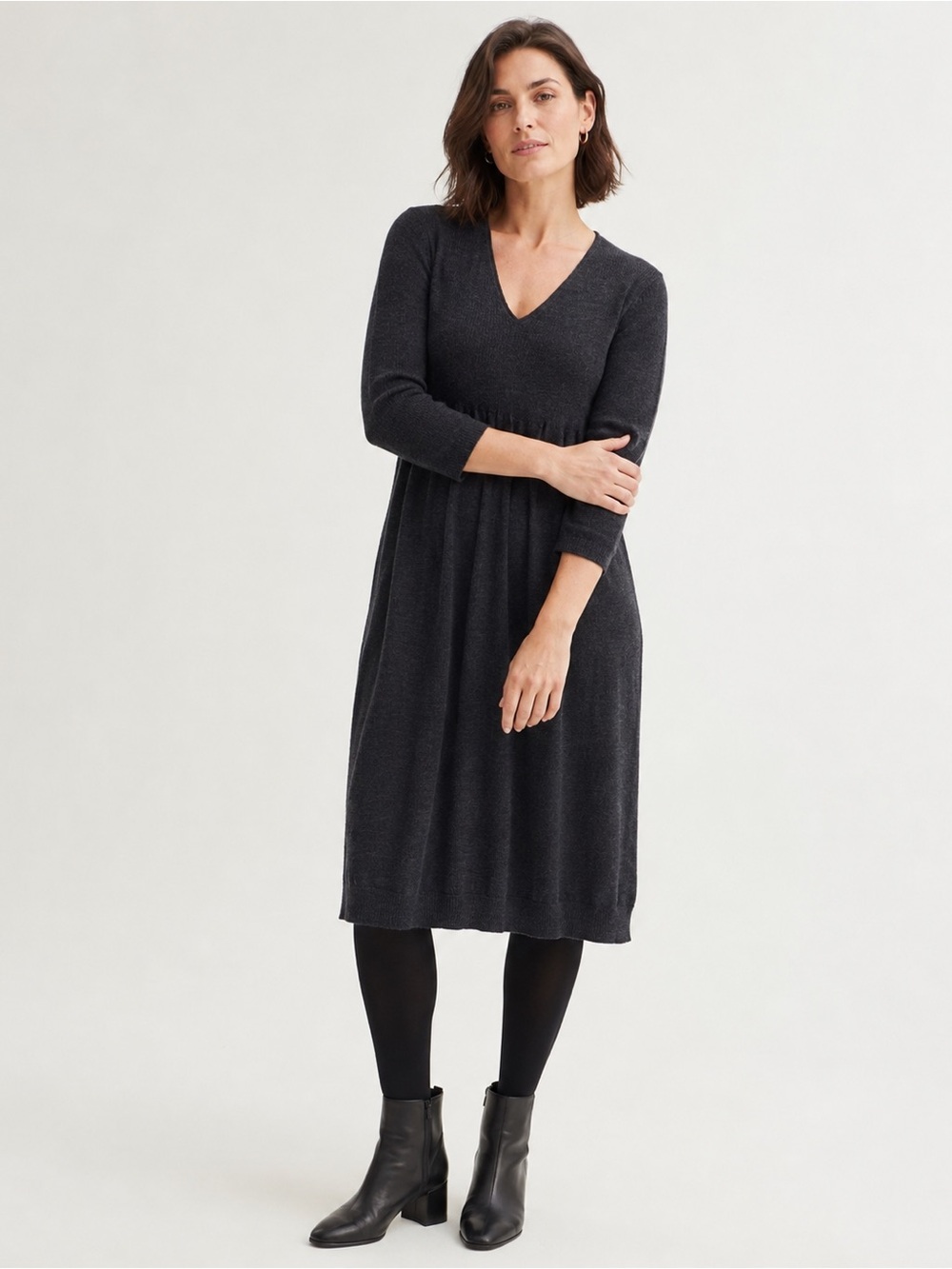 Eileen Fisher Charcoal V-Neck 100% Wool Knit Sweater Dress Sz M Minimalist Cozy